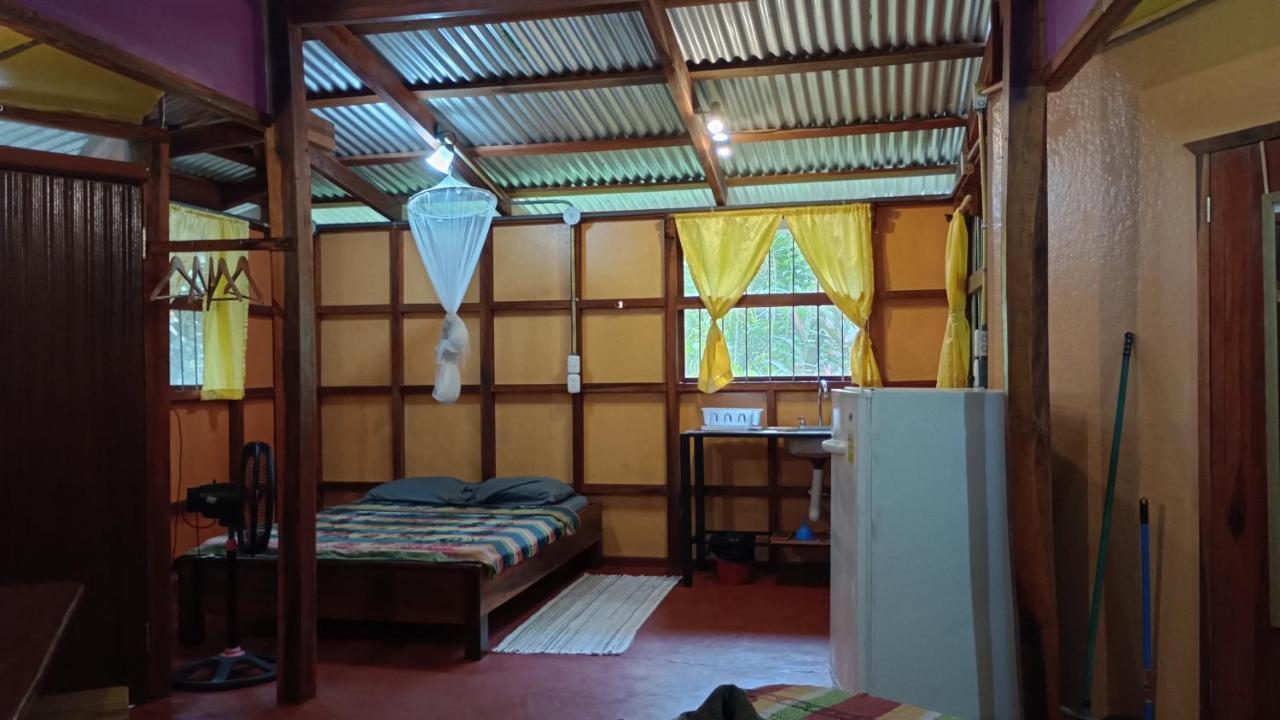 Cabinas Algebra Cahuita Eksteriør bilde