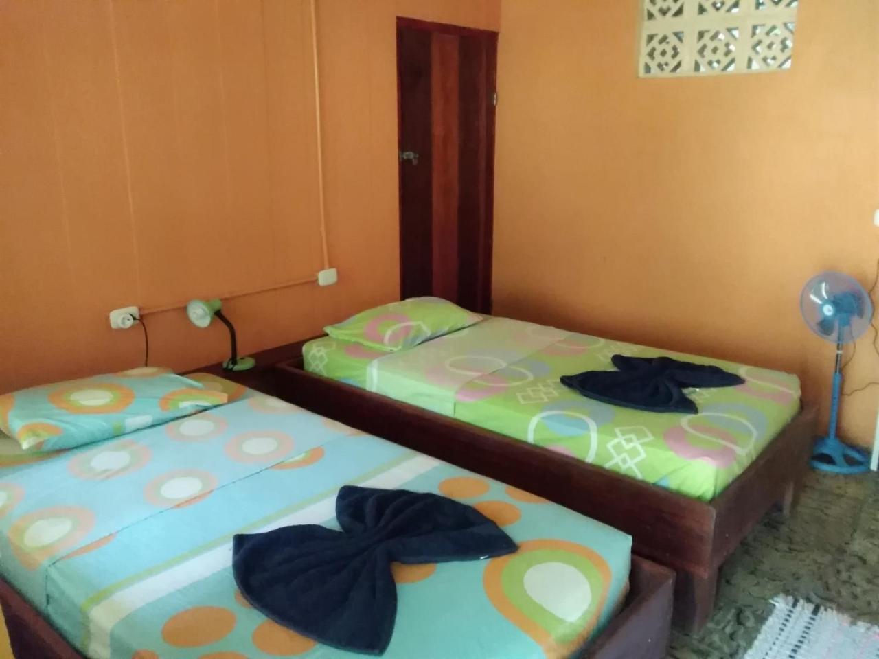 Cabinas Algebra Cahuita Eksteriør bilde
